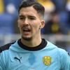 Fenerbahçe, Altay Bayındır'ı renklerine bağladı