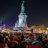 Paris'in ortasına çadır kurdular Paris'in ortasına çadır kurdular