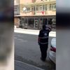 Ekmek getirmesi için çağrılan zabıtaya İstiklal Marşı ... Ekmek getirmesi için çağrılan zabıtaya İstiklal Marşı ...