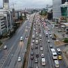 İstanbul güne yağmurla başladı! Trafik birçok yerde durma noktasına geldi