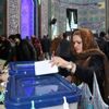 İran'da seçime katılım yüzde 42,57 oldu