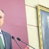 Vekil oldun ama adam olamadın!