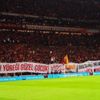 Galatasaray tribünlerinden anlamlı pankartlar Galatasaray tribünlerinden anlamlı pankartlar