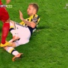 Fenerbahçe'de kırmızı kart isyanı!