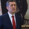 Bakan Selçuk'tan gençlere özel paylaşım Bakan Selçuk'tan gençlere özel paylaşım