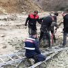 Sinop'ta battığı çamurdan zorlukla kurtarıldı Sinop'ta battığı çamurdan zorlukla kurtarıldı