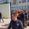 Sınıfta dehşet: Öğrencinin başına kancası saplandı