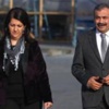 Öcalan'a seçim anketlerini gösterdiler Öcalan'a seçim anketlerini gösterdiler