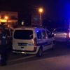 Adana'da bir kadın darp edilip otomobilden atıldı