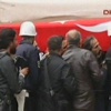 Polisler şehit tabutlarına omuz vermek için böyle koştu !