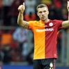 Lukas Podolski, Galatasaray'ı sırtlıyor Lukas Podolski, Galatasaray'ı sırtlıyor