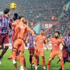 Düelloda fırtına koptu Düelloda fırtına koptu