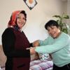 Hayatlarını engelli çocuklarına adadılar