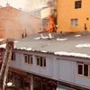 Bayburt CHP İl Teşkilatının bulunduğu binada yangın Bayburt CHP İl Teşkilatının bulunduğu binada yangın