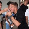 Lukas Podolski'ye sürpriz doğum günü Lukas Podolski'ye sürpriz doğum günü