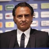 Arena'da 'Prandelli istifa' sesleri