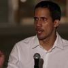Guaido Venezuela'ya insani yardımların girdiğini savundu
