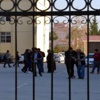 Kardeşi dövülünce pompalı tüfekle okul bastı Kardeşi dövülünce pompalı tüfekle okul bastı