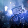 Beşiktaş taraftarı sokaklara döküldü