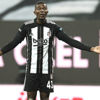 Beşiktaş Mensah ile yollarını ayırıyor Beşiktaş Mensah ile yollarını ayırıyor