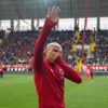 Mert Nobre futbola gözyaşlarıyla veda etti Mert Nobre futbola gözyaşlarıyla veda etti
