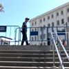 EMİNÖNÜ ESNAFI TOPARLANMAYA ÇALIŞIYOR EMİNÖNÜ ESNAFI TOPARLANMAYA ÇALIŞIYOR