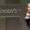 Moody's, İngiliz bankalarının görünümünü durağana çevirdi Moody's, İngiliz bankalarının görünümünü durağana çevirdi