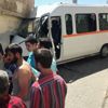 Şanlıurfa'da öğrenci servisi evin duvarına çarptı