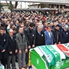Bursaspor'un sevilen ismi Bayraktar, dualarla uğurlandı Bursaspor'un sevilen ismi Bayraktar, dualarla uğurlandı