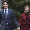 Kanada Başbakanı Trudeau karantinada basın toplantısı düzenledi