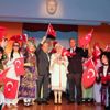 İzmir Ekonomi Üniversitesi 16. yaşını kutladı İzmir Ekonomi Üniversitesi 16. yaşını kutladı
