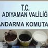 Salça ve deterjan kutularının içinden 30 adet kaçak cep telefonu çıktı Salça ve deterjan kutularının içinden 30 adet kaçak cep telefonu çıktı