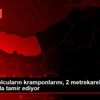 Ünlü futbolcuların kramponlarını, 2 metrekarelik dükkanında ... Ünlü futbolcuların kramponlarını, 2 metrekarelik dükkanında ...