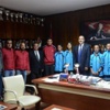 Başarılı Atletlerden Ziyaret Başarılı Atletlerden Ziyaret