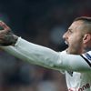 Beşiktaş'ta yaprak dökümü Beşiktaş'ta yaprak dökümü
