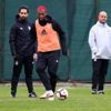 Beşiktaş'ta Ryan Babel antrenmana çıktı Beşiktaş'ta Ryan Babel antrenmana çıktı