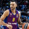 Real Madrid ezeli rakibinden ayrılan basketbolcuyu renklerine bağladı