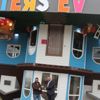 Ters ev görücüye çıkıyor! Ters ev görücüye çıkıyor!