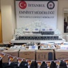 Bağcılar ve Esenler'de kaçak sigara operasyonu Bağcılar ve Esenler'de kaçak sigara operasyonu