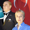 Müze sahibi, tepki çeken Atatürk heykelini savundu Müze sahibi, tepki çeken Atatürk heykelini savundu