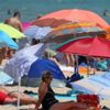 TL'nin değer kaybı İngiliz turistleri Antalya'ya çekti TL'nin değer kaybı İngiliz turistleri Antalya'ya çekti