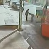 Karısının yanından geçen adamı bıçakladıktan sonra...