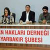 'Gazetecileri bırakın, ülke özgürleşsin'