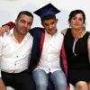 Okulun tek görme engellisi Deniz, birincilikle mezun ... Okulun tek görme engellisi Deniz, birincilikle mezun ...