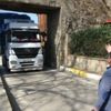Navigasyona inandı, Sinop Kalesi'ne takıldı Navigasyona inandı, Sinop Kalesi'ne takıldı