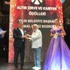 Yılın Başkanı: Esenyurt Belediye Başkanı "Kemal Deniz Bozkurt" Yılın Başkanı: Esenyurt Belediye Başkanı "Kemal Deniz Bozkurt"