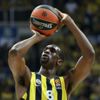 Ekpe Udoh Anadolu Efes'e