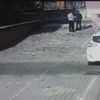 Polis olduklarını söyleyerek iki emekliyi dolandırdılar