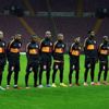 Galatasaray’da 100 milyonluk kriz! Yönetimin gözü futbolcuların yapacapı 'feda'da... Galatasaray’da 100 milyonluk kriz! Yönetimin gözü futbolcuların yapacapı 'feda'da...