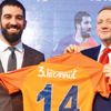 Arda Turan, özlediği futbola döndü